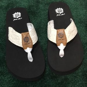 NWOB Yellow Box New w/o Box